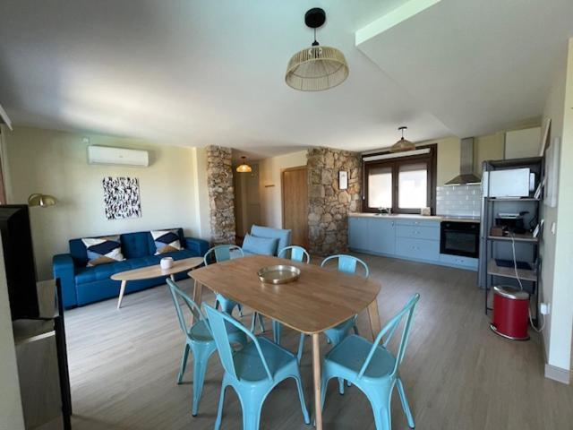 Casita Independiente Y Tres Apartamentos Con Piscina Ladeira Playa Байона Екстер'єр фото