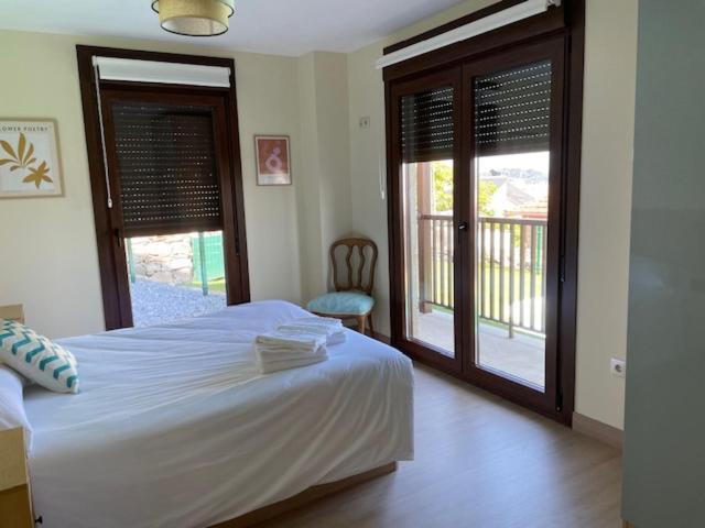 Casita Independiente Y Tres Apartamentos Con Piscina Ladeira Playa Байона Екстер'єр фото