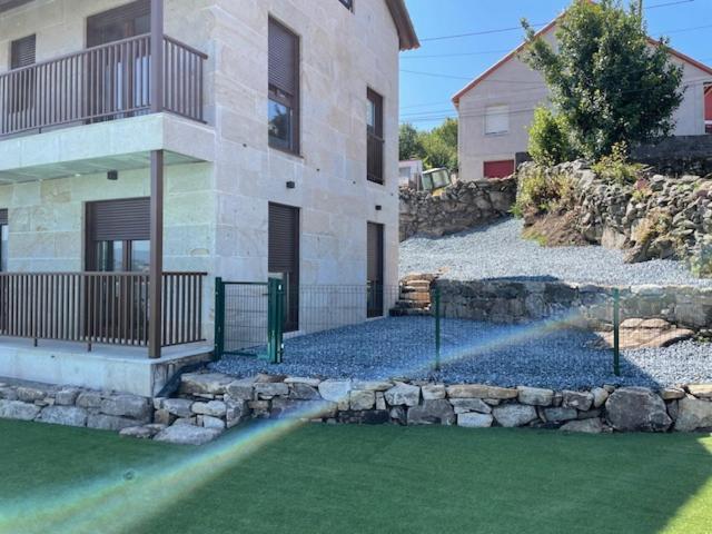 Casita Independiente Y Tres Apartamentos Con Piscina Ladeira Playa Байона Екстер'єр фото